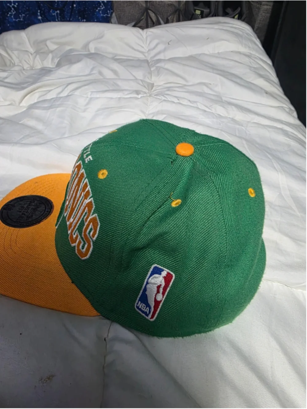 Mitchell & Ness pre owned